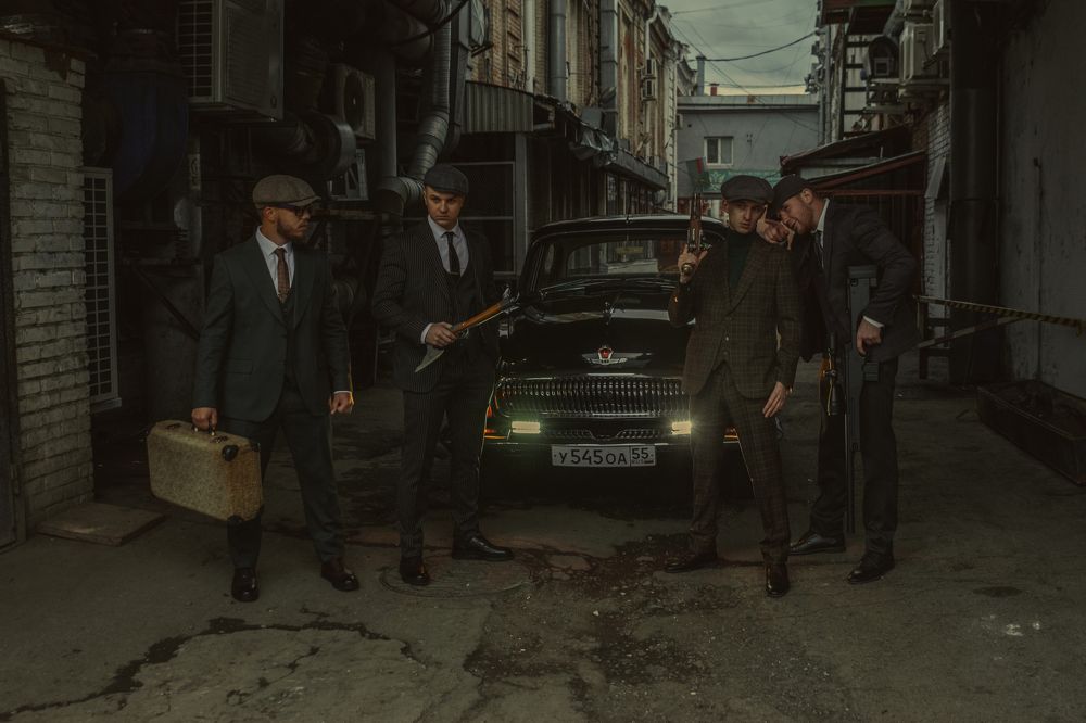 Острые козырьки