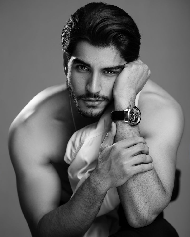 Photograph by Alireza Garousi