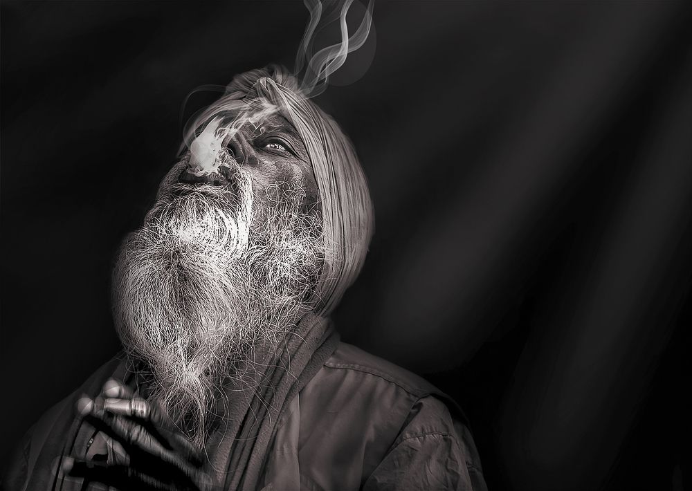 Фотография автора BISWAJIT MUKHERJEE