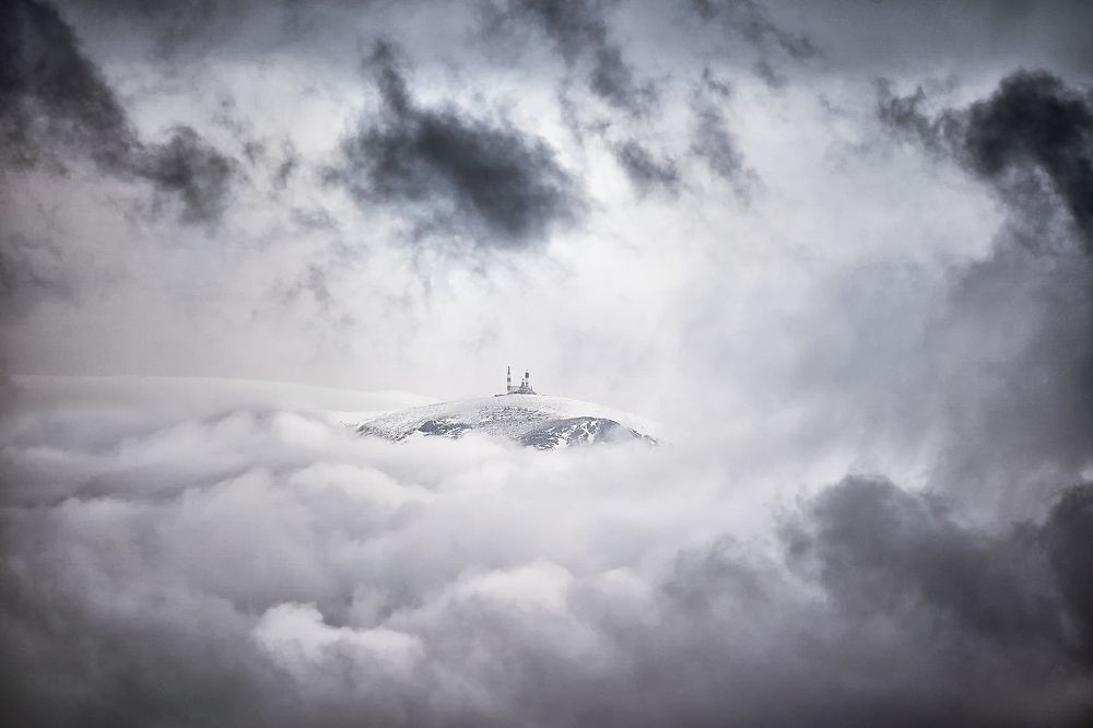 Photograph by Oscar Lata