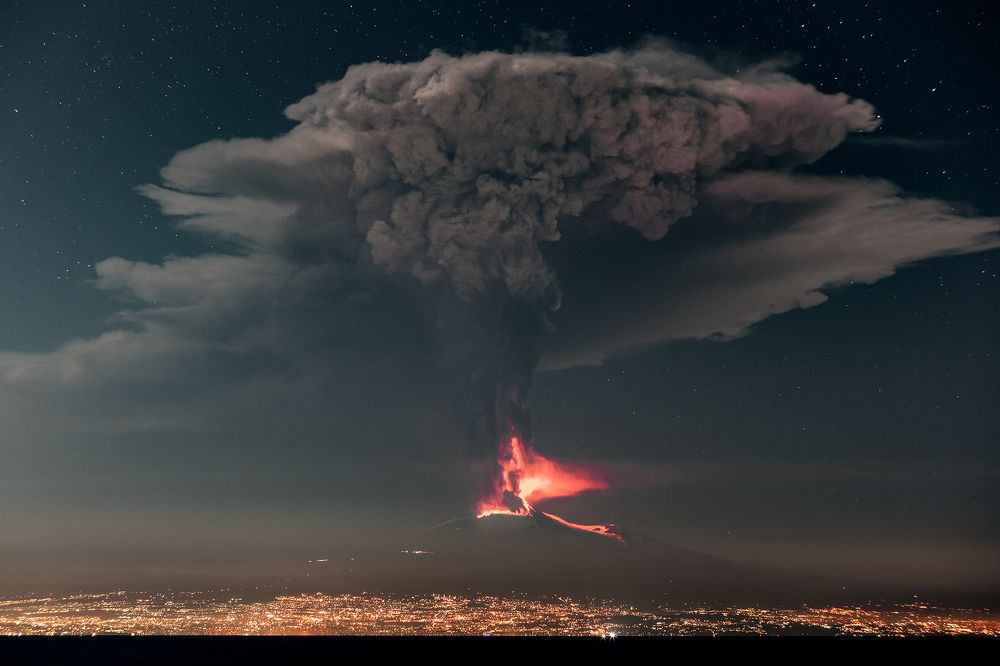 Photograph by Massimo Tamajo