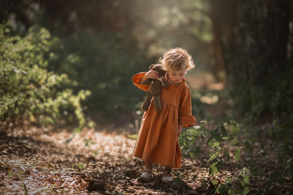Agustina . In the woods