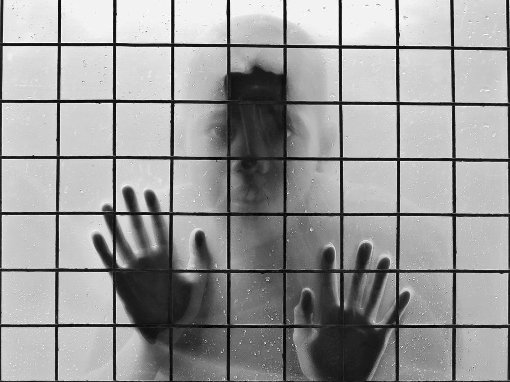 Please do not leave me