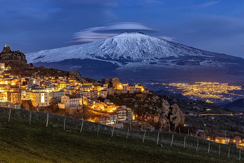 Photograph by FERNANDO ANTONIO FAMIANI