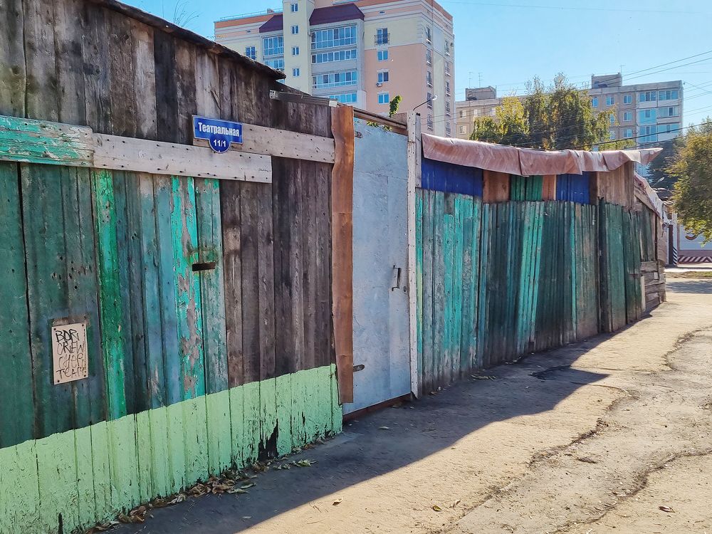 Театр начинается...