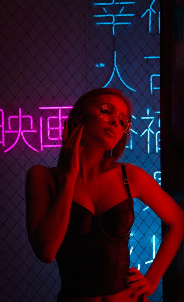 Photograph by Nina Semikhvatskya