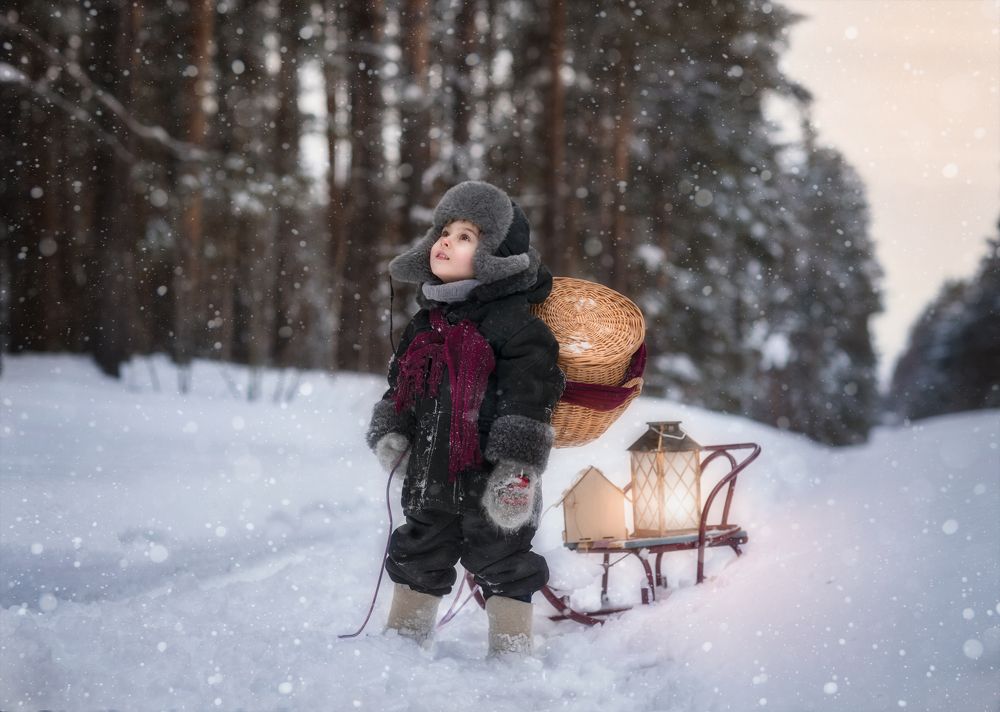 Мальчик на прогулке