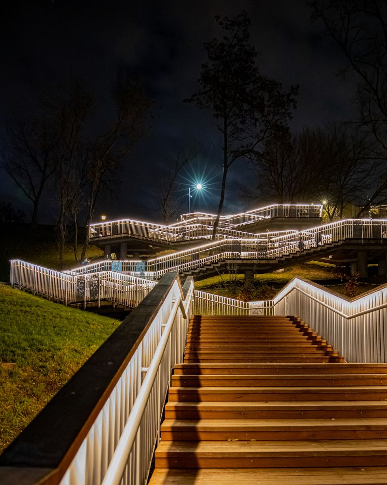 New descent of Landscape alley