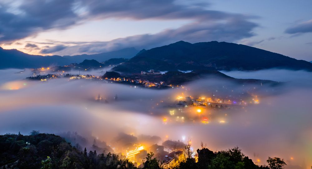 Photograph by TRAN QUY