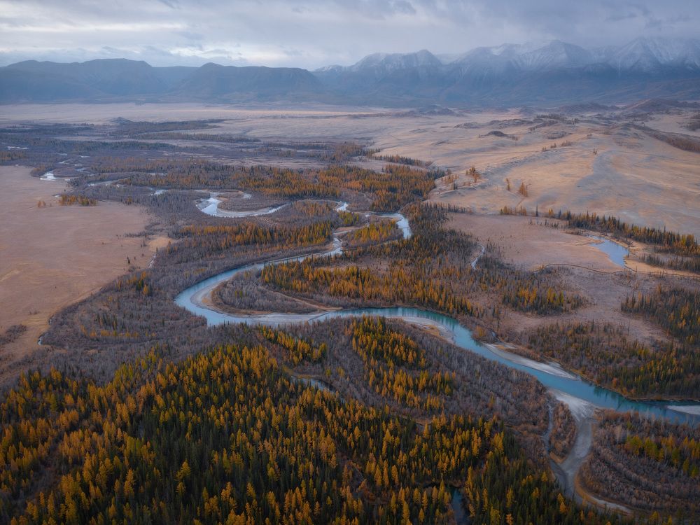 Фотография автора Виктор Иванов