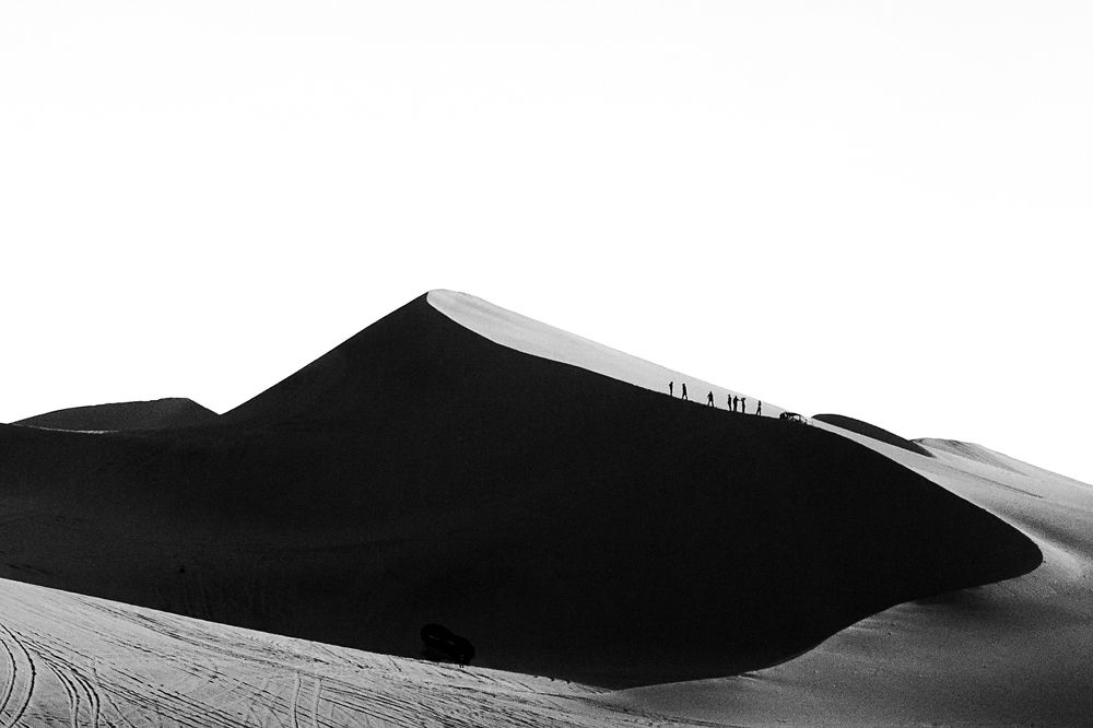 Photograph by Manu Echeverria