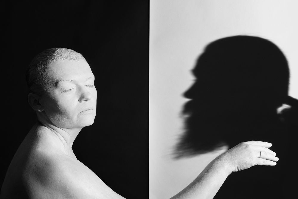 Инь и Ян. Автопортрет с мужем