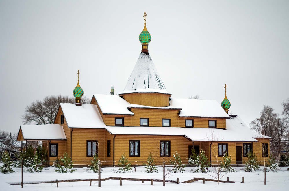 Храм Святых благоверных князя Петра и княгини Февронии Муромских