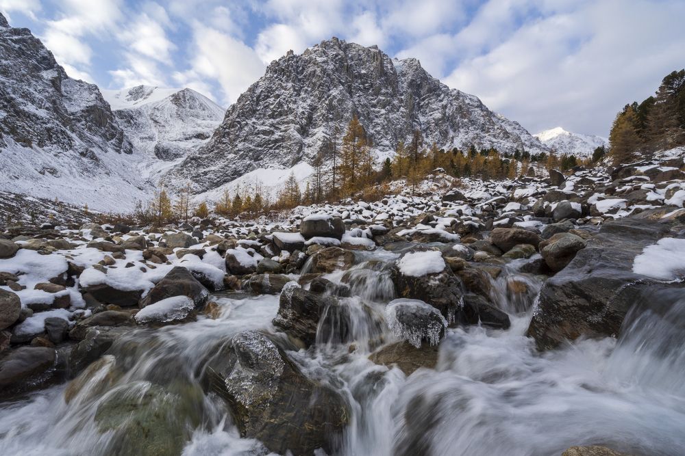 Фотография автора Олег Матроницкий