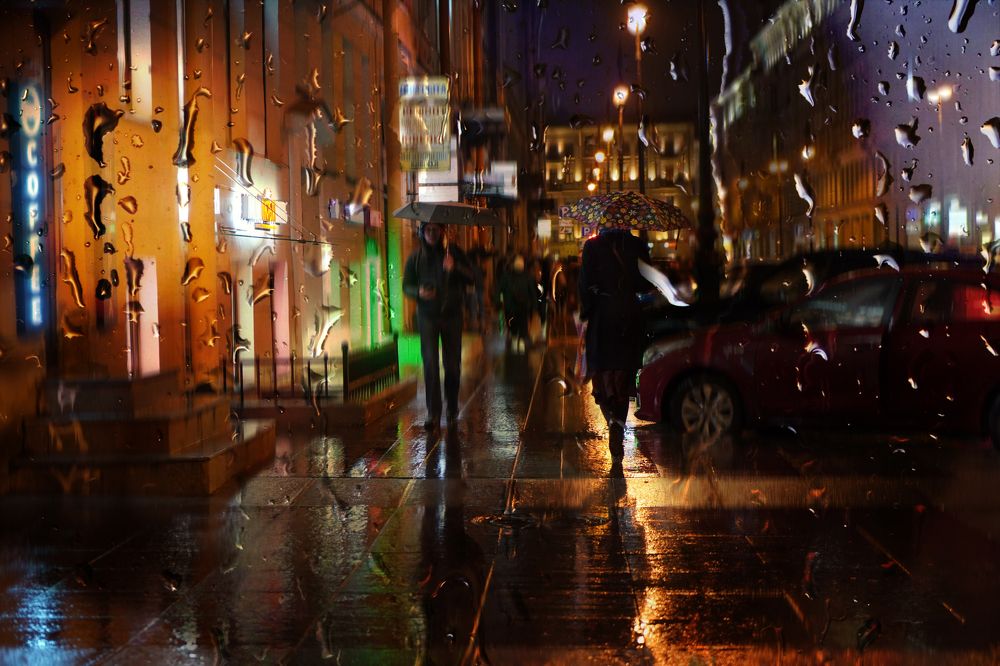 Дождливый Питер.На ул.Восстания