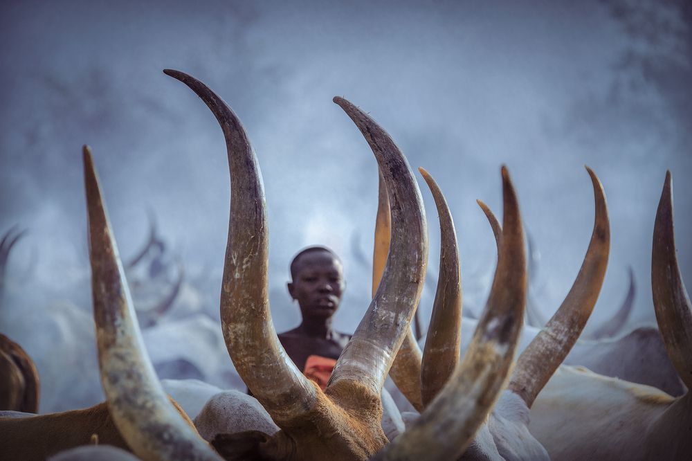 Mundari tribe,Girl, SOUTH SUDAN 2021