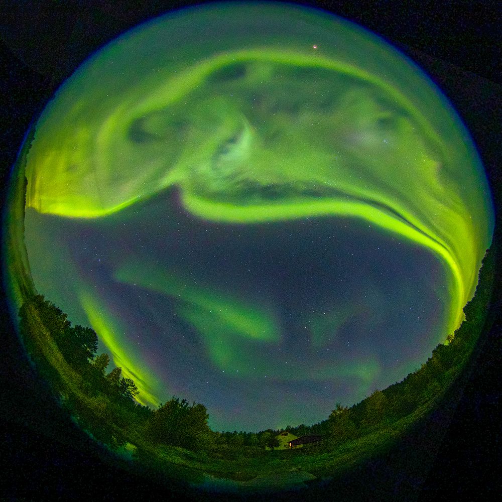 Во все небо