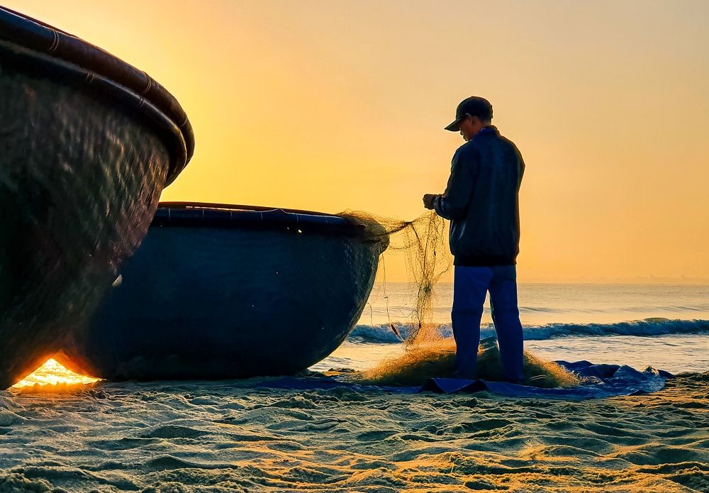 Bình minh trên làng chài