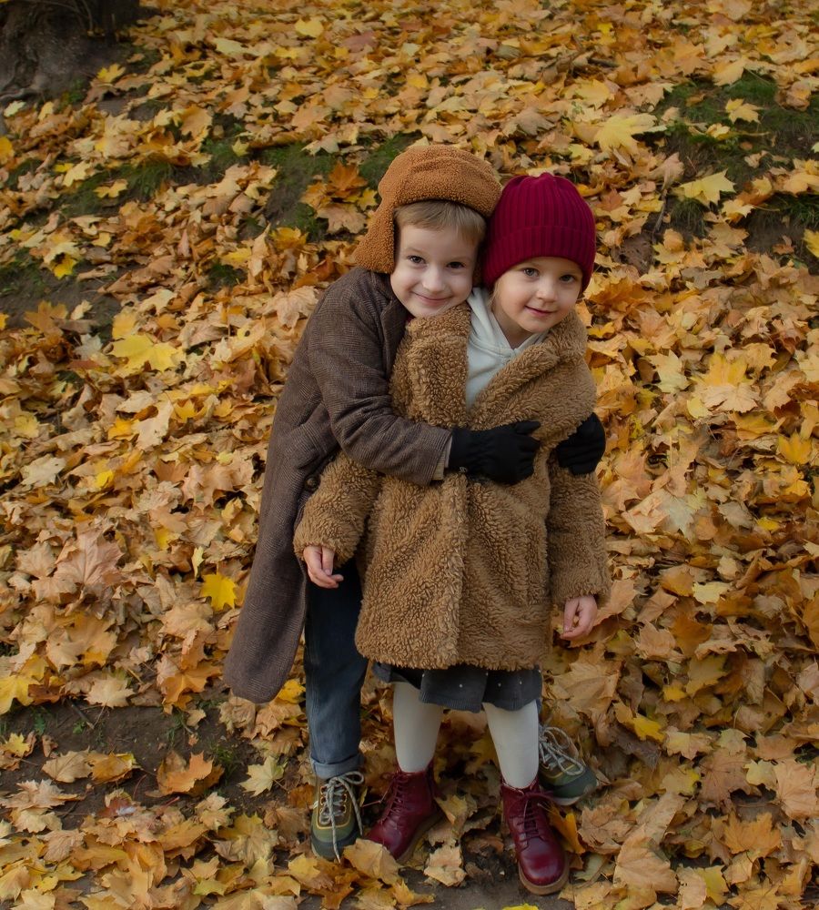 Брат и сестра