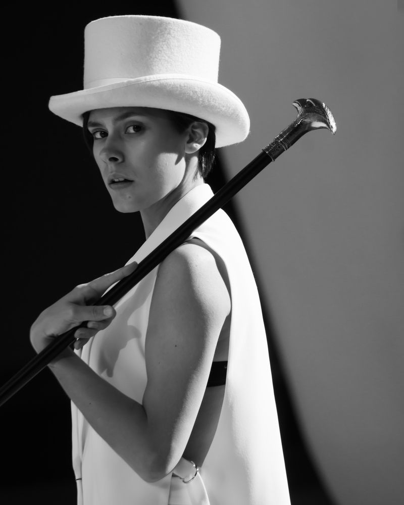 The artist of the traveling circus