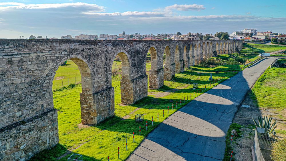 Photograph by AVIC A.M.