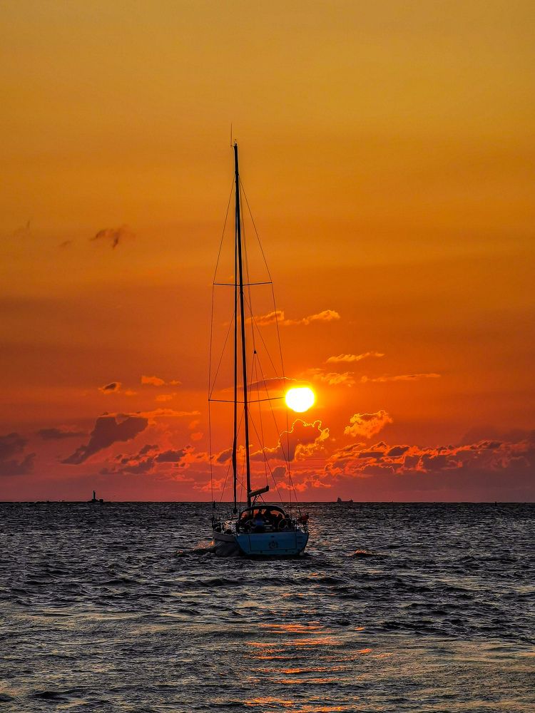 Фотография автора Дмитрий Лебедь