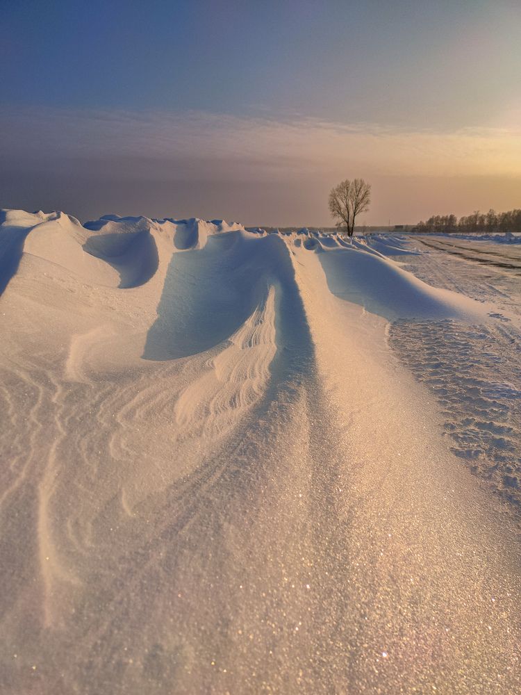 Снежные дюны