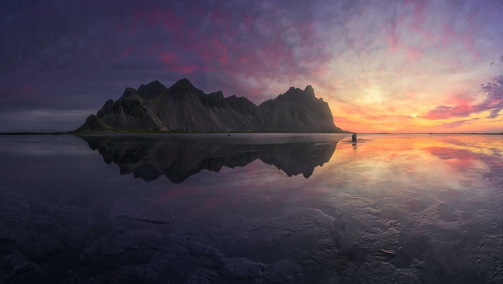 Photograph by Obed GM