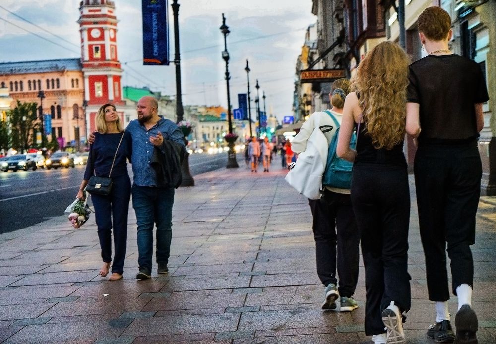 Босиком по Невскому проспекту