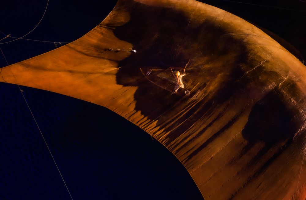 Photograph by Tuấn Nguyễn Tấn