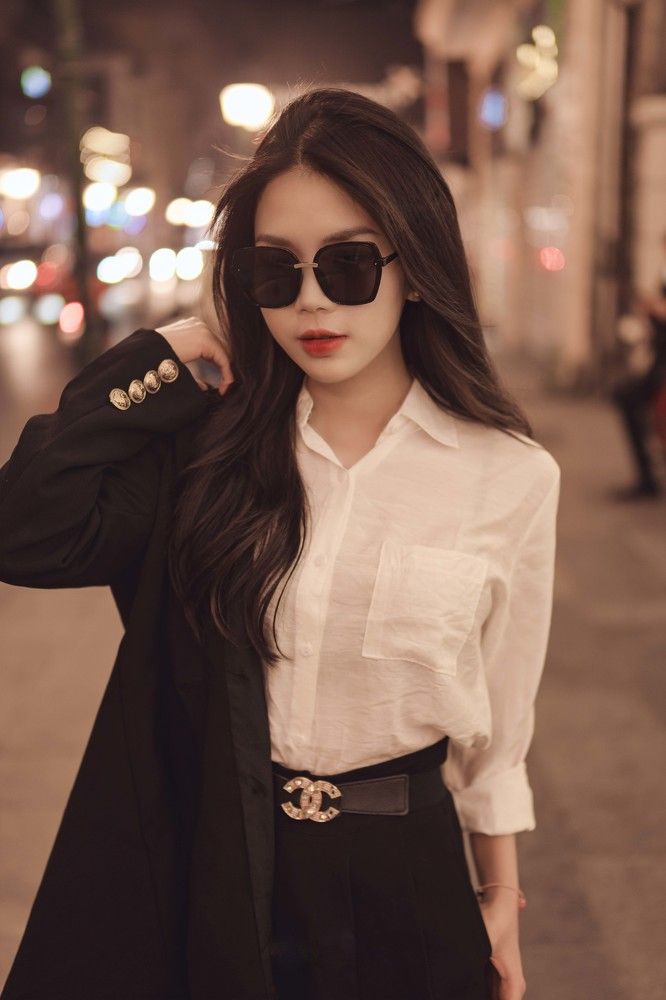 Photograph by Phan Anh Tuan