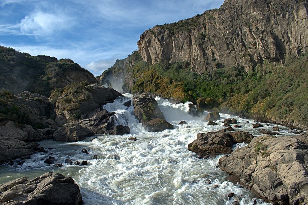 Photograph by Rodrigo Acuna