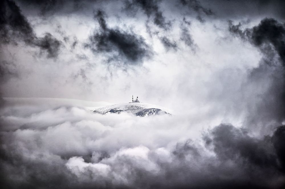 Photograph by Oscar Lata