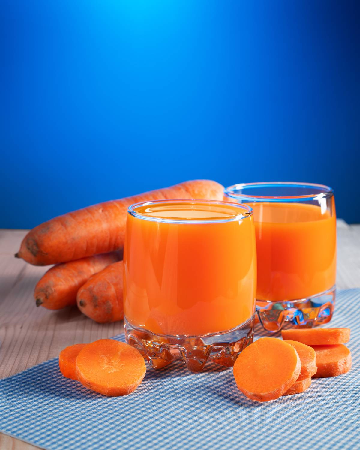 two glasses of carrot juice