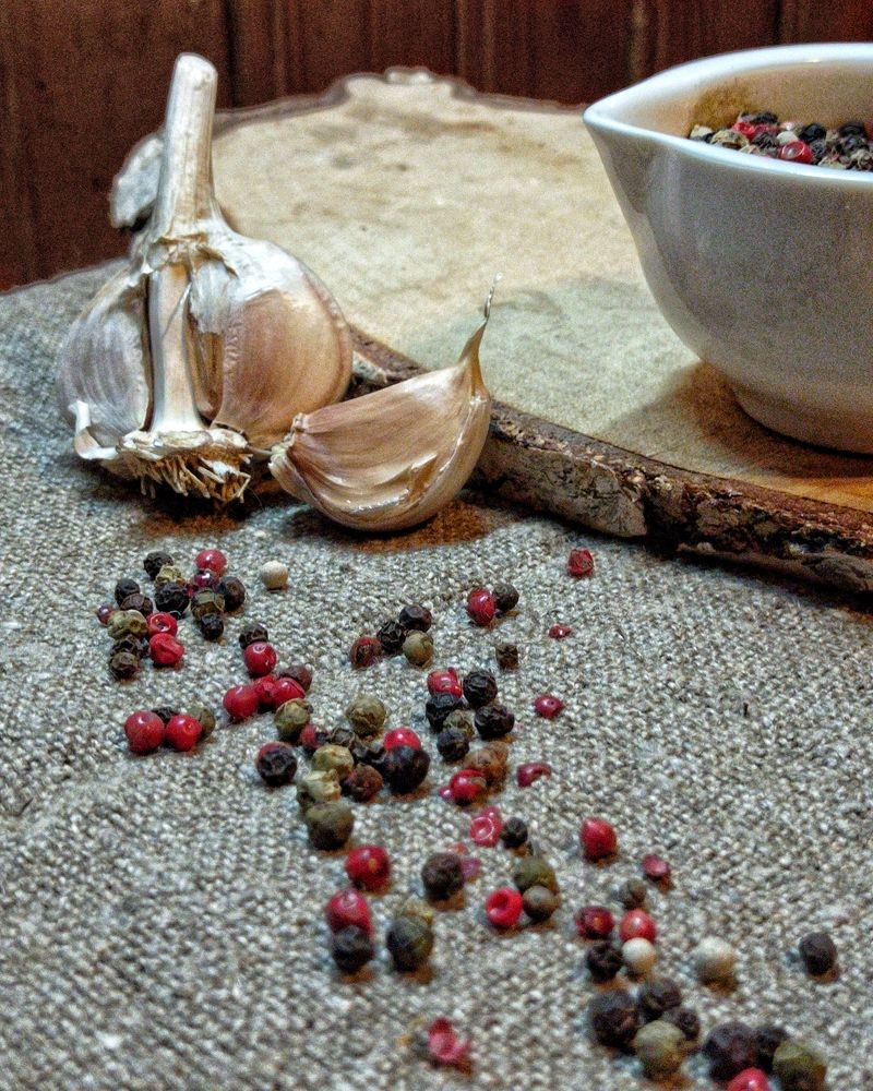 Перец и чеснок