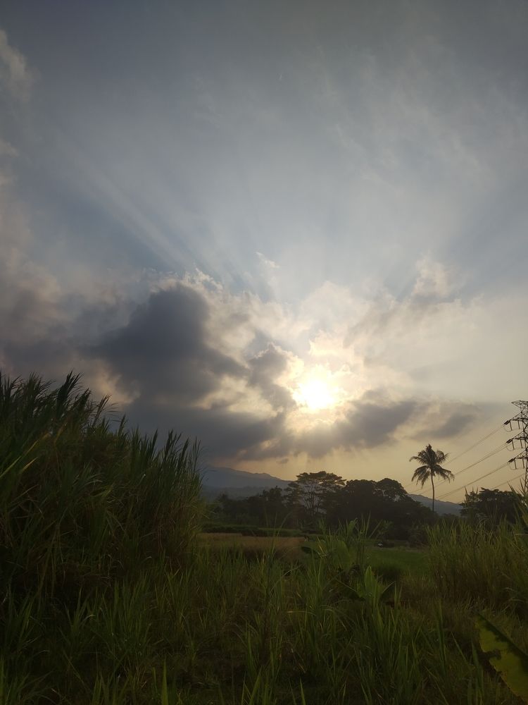 Photograph by Tinie Sudjana