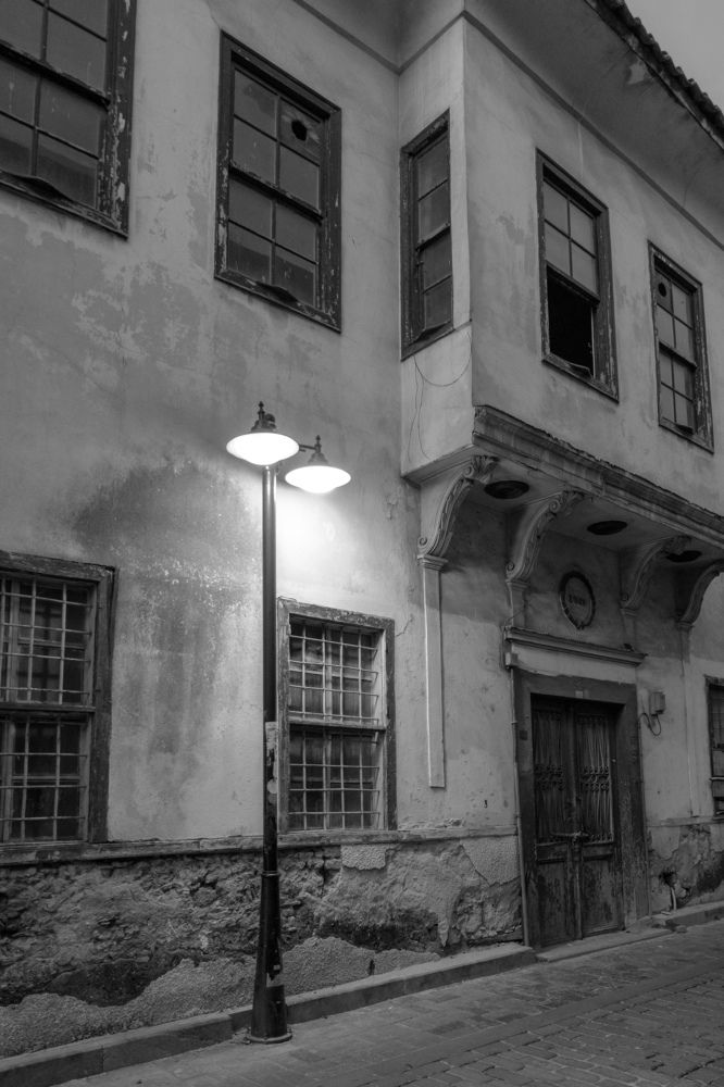 Photograph by Alp Aysgl