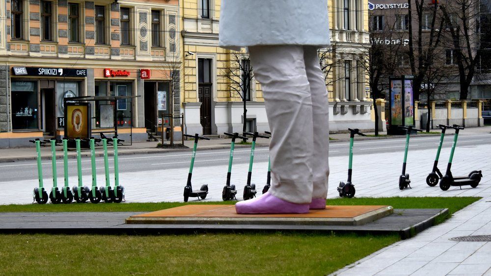 Гулливер в стране лилипутов / Gulliver in the land of Lilliputians