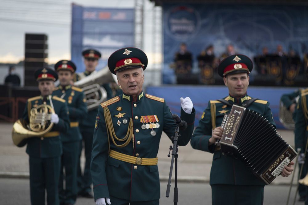 Photograph by Elena Kostochkina