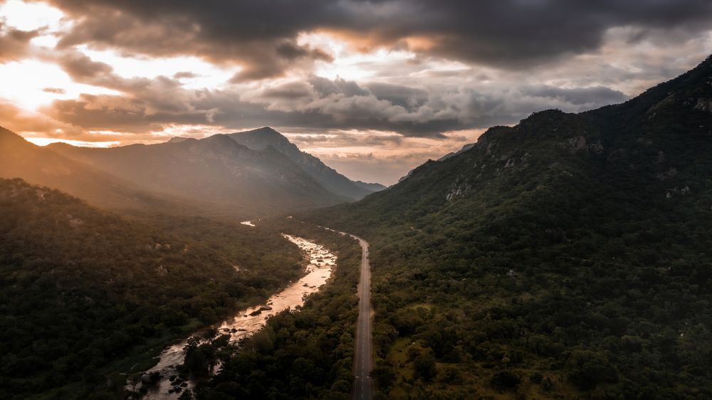 Landscape of Mpageni Pass