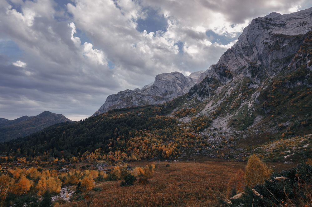 Вид на Фишт