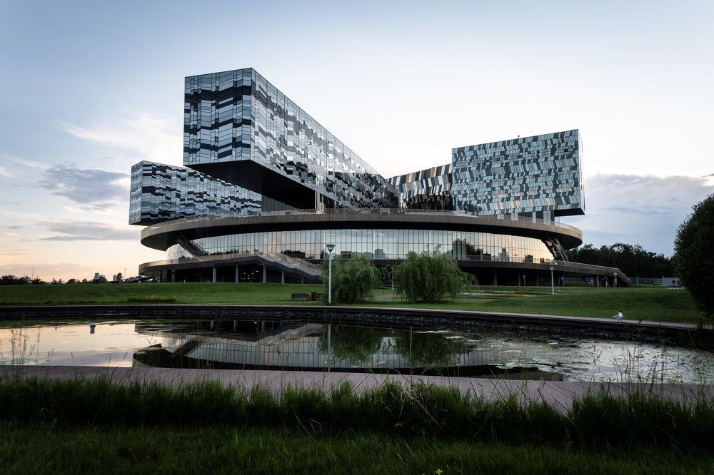 Moscow School of Management SKOLKOVO