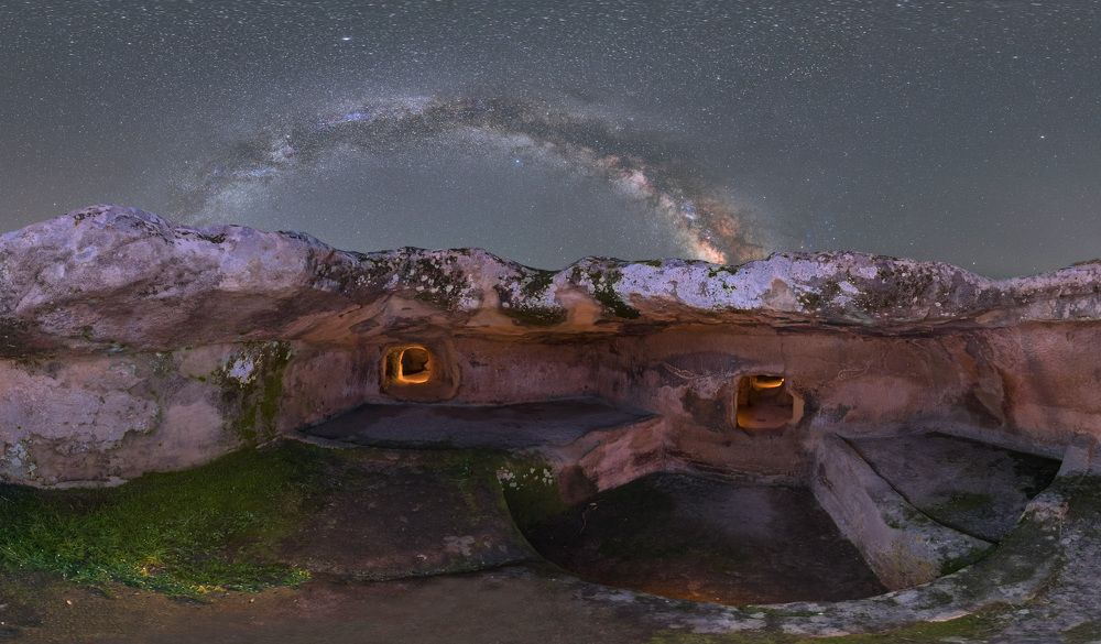 Photograph by Marco Dajethy