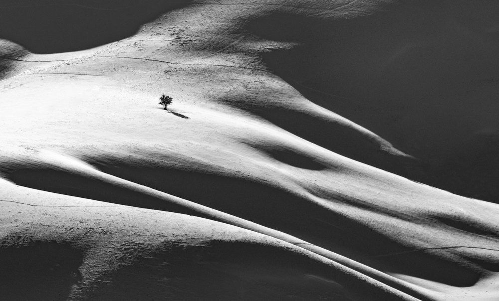 Photograph by Tayeb Ahmadi