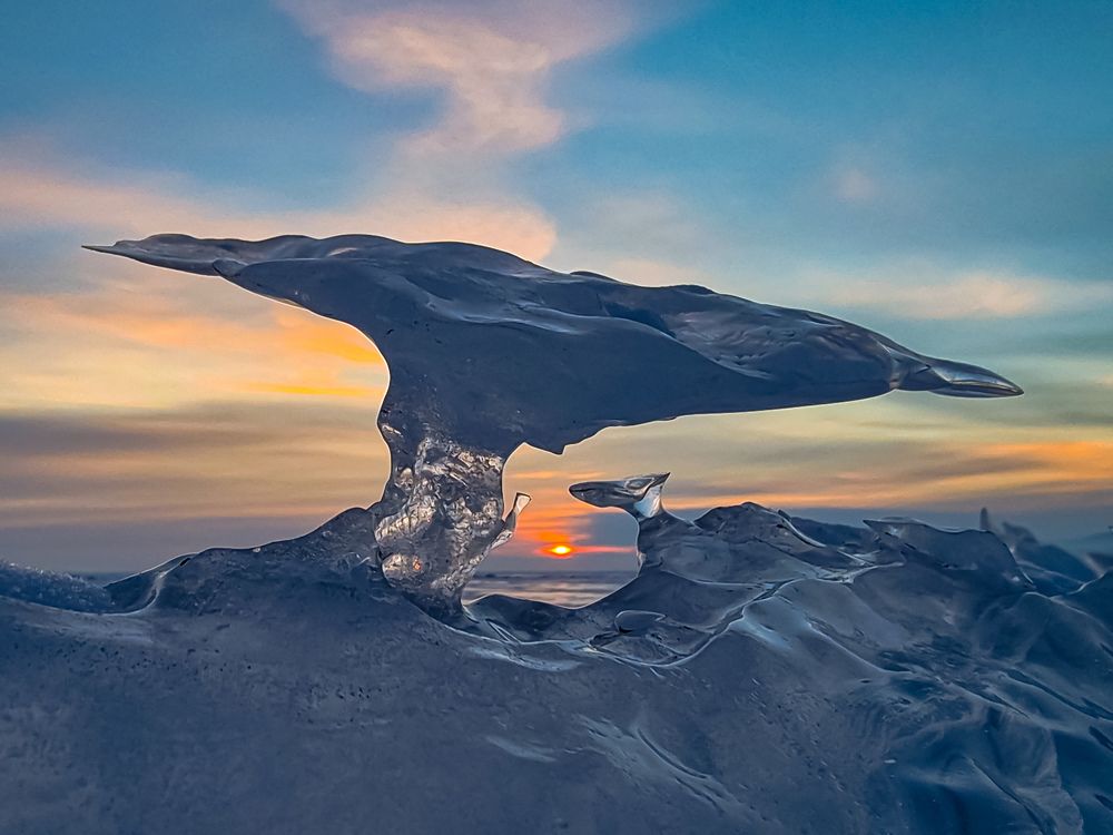 Ледяная скульптура Байкала