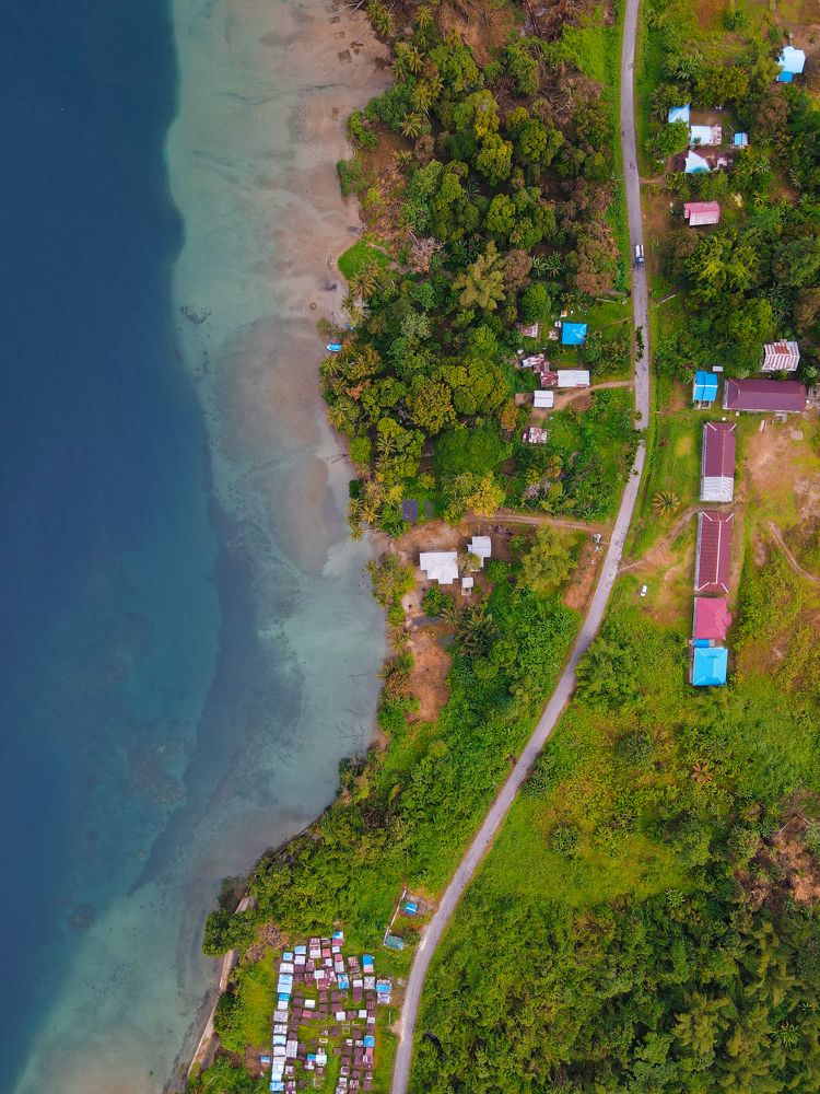 Photograph by DIYANTO SARIRA