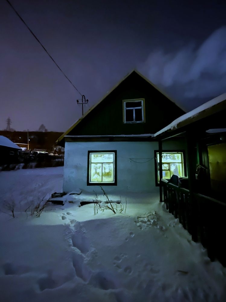 Photograph by Dmitriy Marchenko