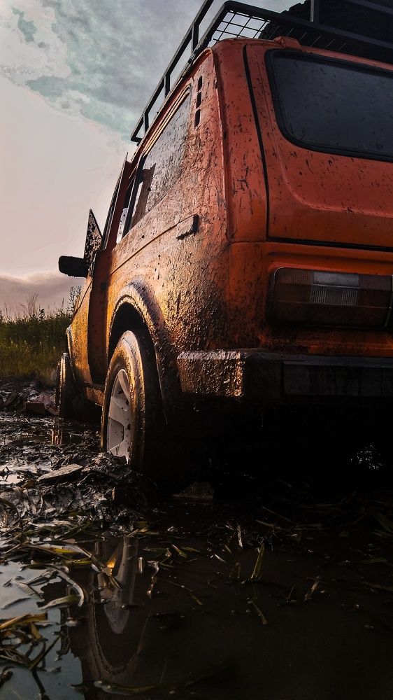 Photograph by Kate Hondochka