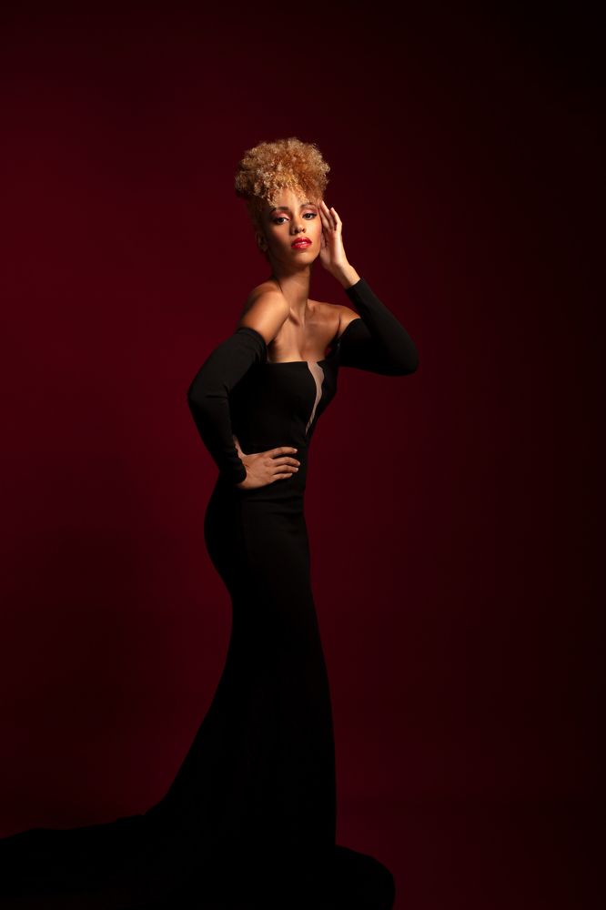 Photograph by Oksana Shkuratovska