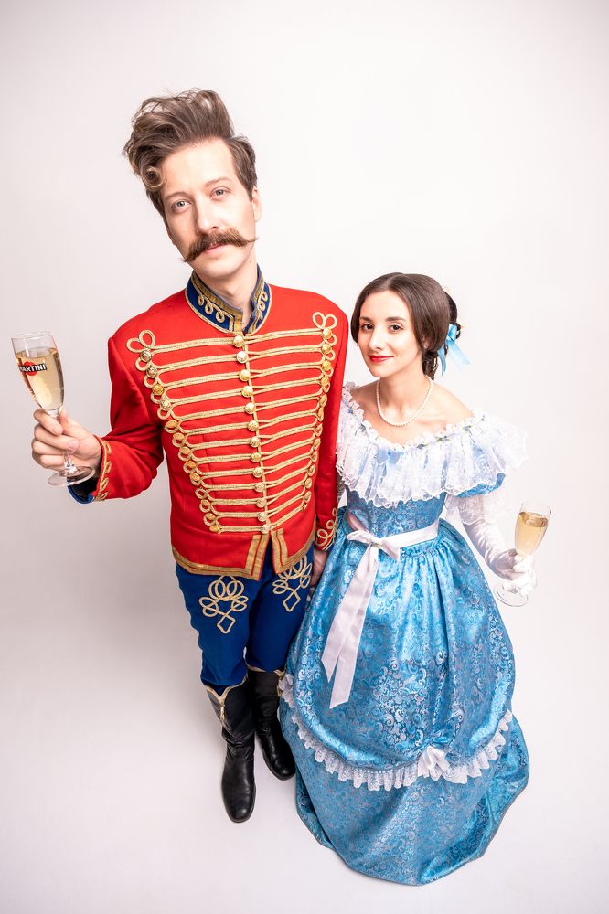 Современная гусарская история